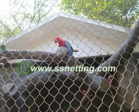 Macaw parrot cage fence netting.jpg